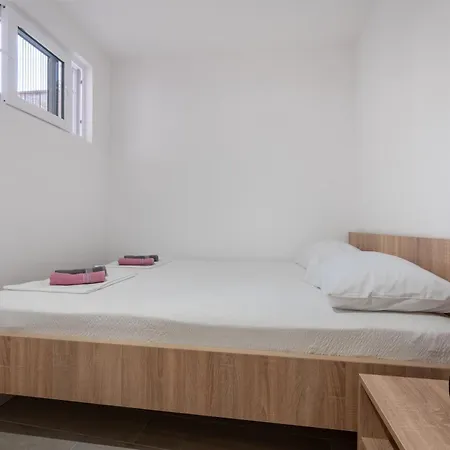 Apartament Mandić *